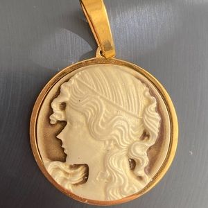 Vintage Golden Cameo Pendant